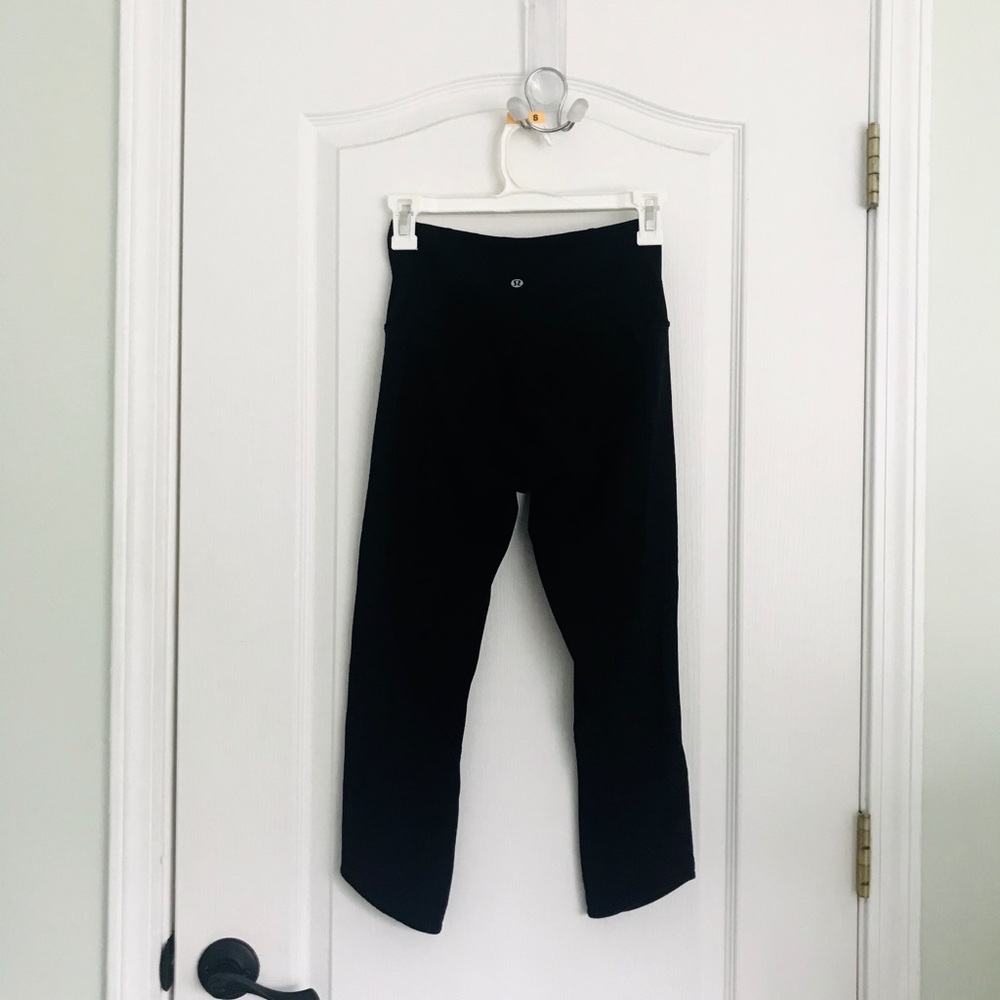 Lululemon mesh sides leggings